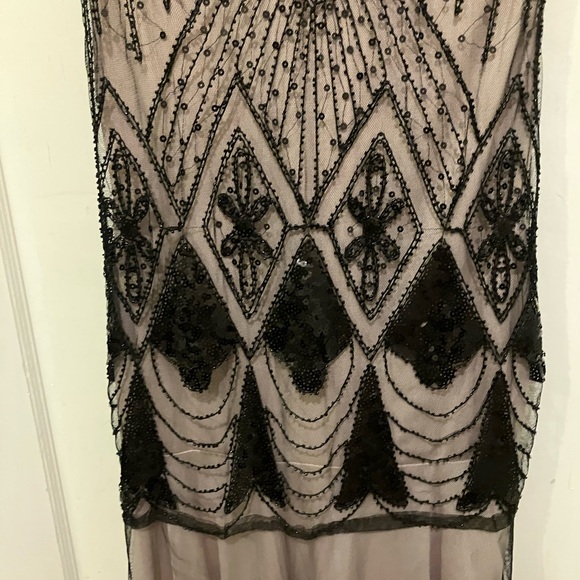 Black and Pink 1920s Flapper Evening Dress - Picture 4 of 6